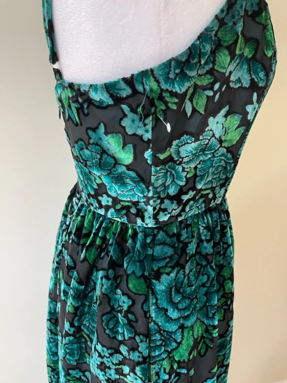 Lulus Minka Emerald Green Floral Velvet Burnout Spaghetti Straps Maxi Dress NWOT - Picture 11 of 11